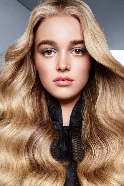 Services Cut Signature & Colour Highlights Hannah